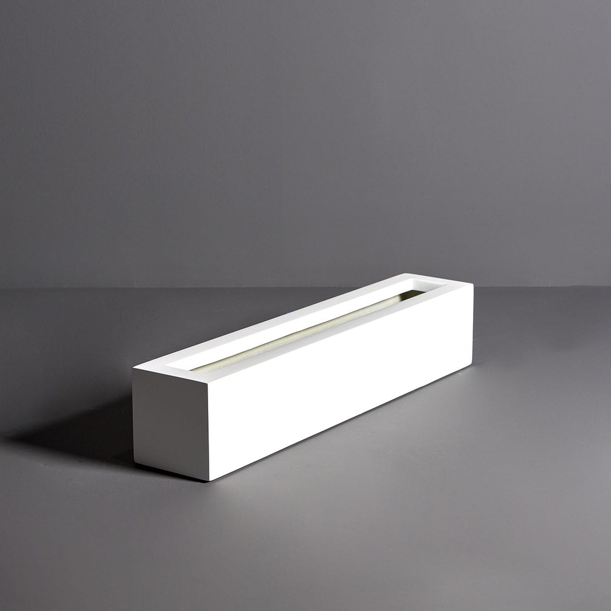 Salon Narrow Low Rectangular Planter