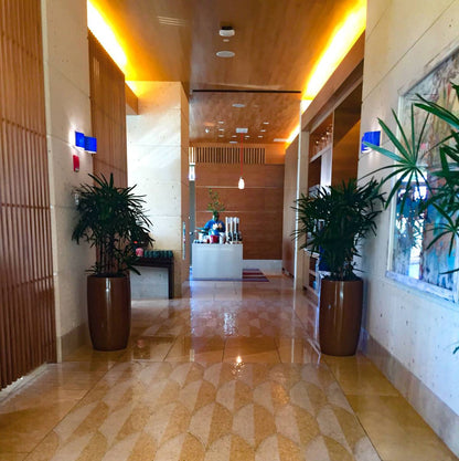 Lisbon Tall Round Tapered Planter